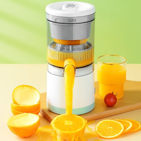 SqueezeZ™ USB Charging Automatic Fruit Juicer